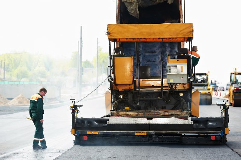 Asphalt Paving Vs. Concrete: Choosing The Right Surface